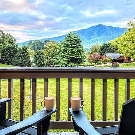Ole Smoky Bnb - Game Room, Hot Tub, Mtn Views! Pigeon Forge Buitenkant foto