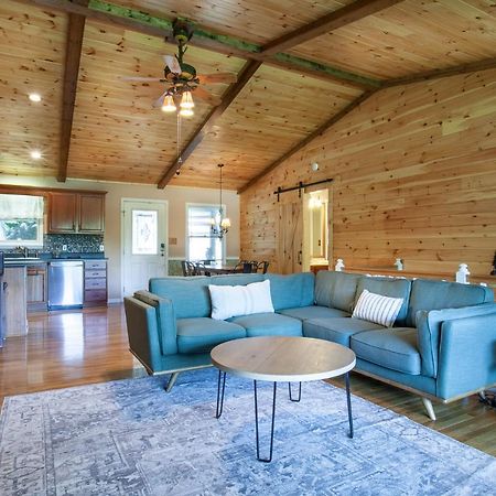 Ole Smoky Bnb - Game Room, Hot Tub, Mtn Views! Pigeon Forge Buitenkant foto