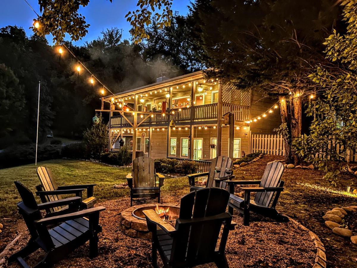 Ole Smoky Bnb - Game Room, Hot Tub, Mtn Views! Pigeon Forge Buitenkant foto
