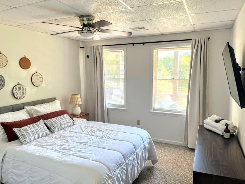 Ole Smoky Bnb - Game Room, Hot Tub, Mtn Views! Pigeon Forge Buitenkant foto