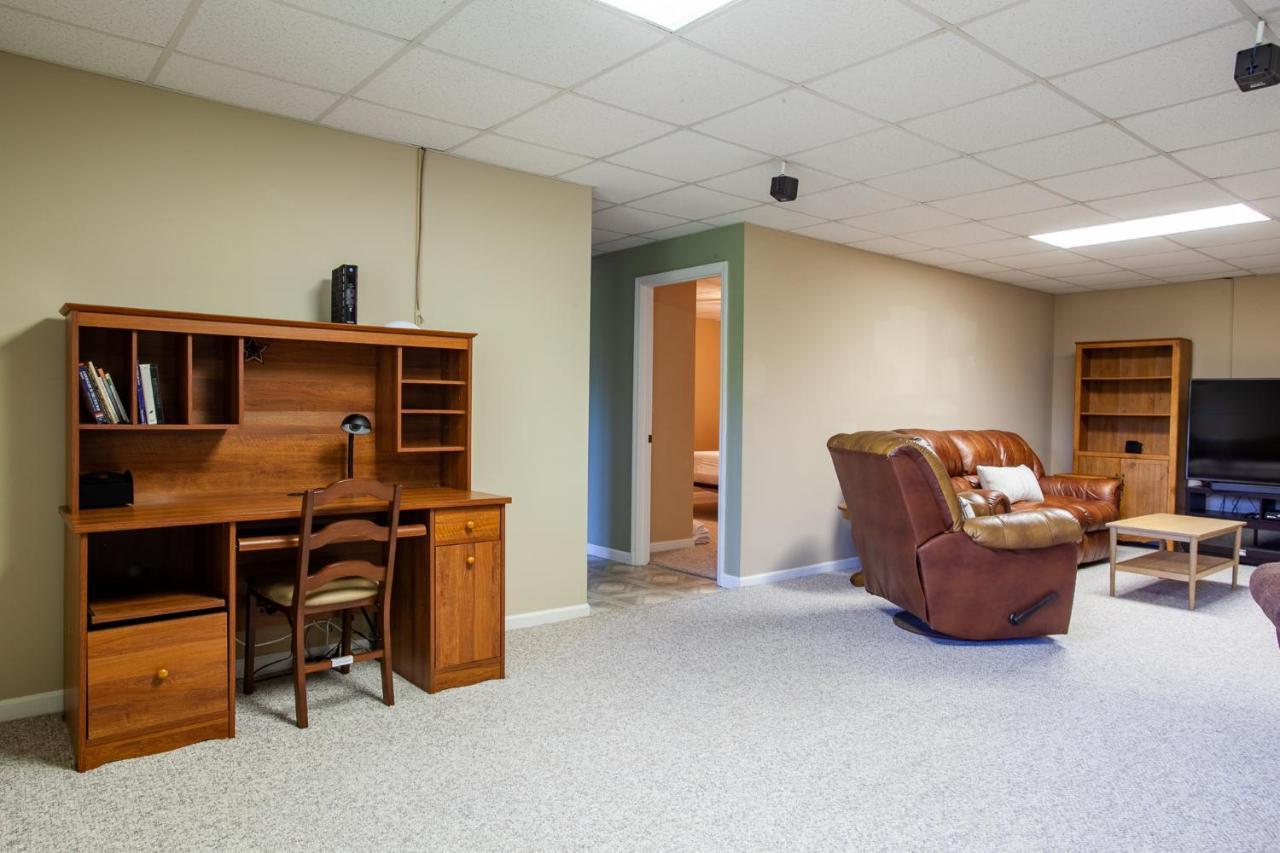 Ole Smoky Bnb - Game Room, Hot Tub, Mtn Views! Pigeon Forge Buitenkant foto
