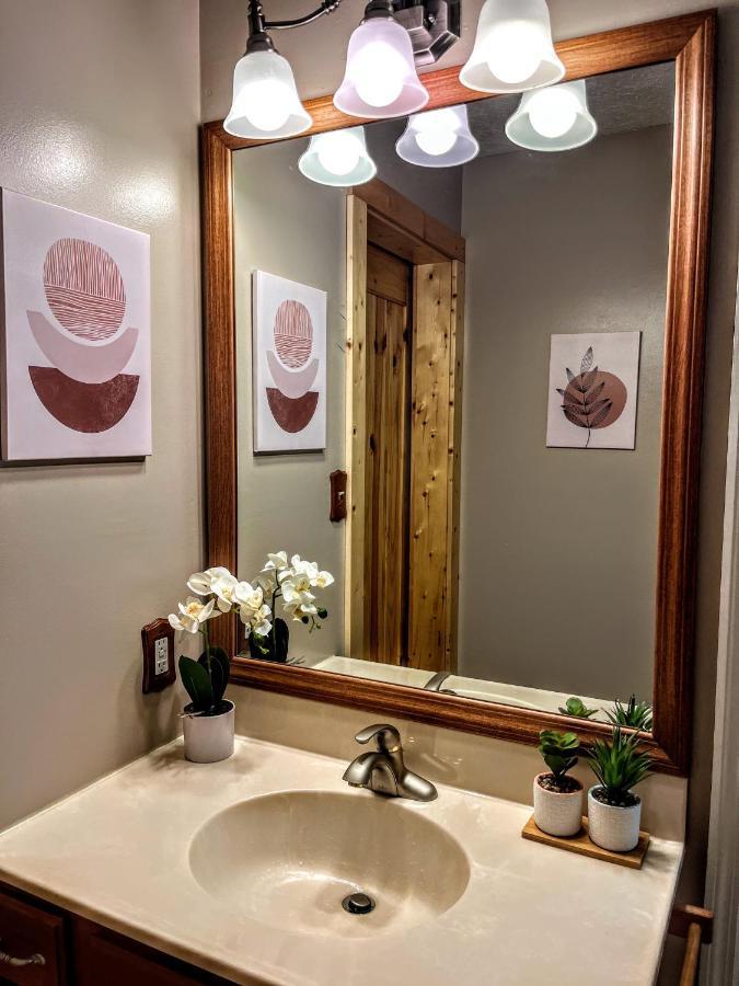 Ole Smoky Bnb - Game Room, Hot Tub, Mtn Views! Pigeon Forge Buitenkant foto